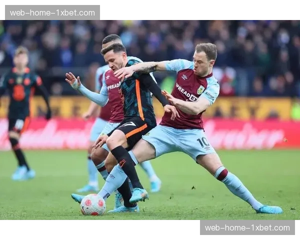 埃杜埃斯波西托评分六点五六 西班牙人中场四月表现平平